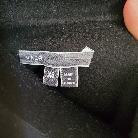 Vince Black Tailored Blazer with Notched Lapels - Picture 3 of 4